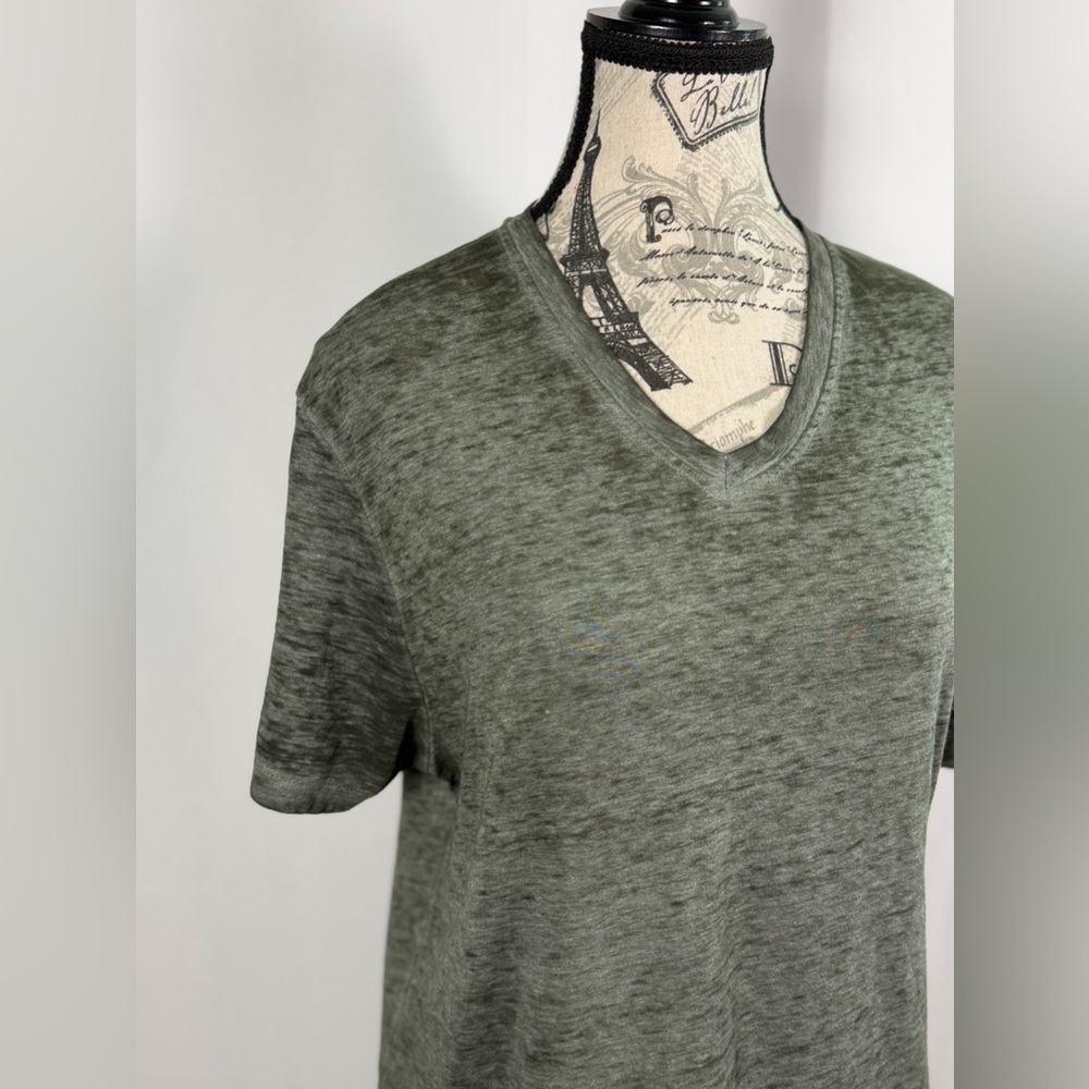 Buckle Black Women's Minimalist Heather Green V-Neck Short Sleeve ChicTop Size M - Picture 3 of 10